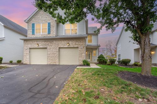 2625 Rustling Oak Blvd, Hilliard, OH, 43026-8944 | Card Image