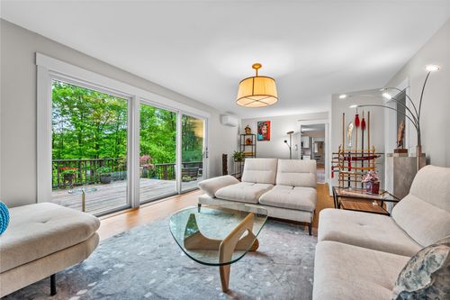 5 Bellwood Ln, Cornwall On Hudson, NY, 12520-1817 | Card Image