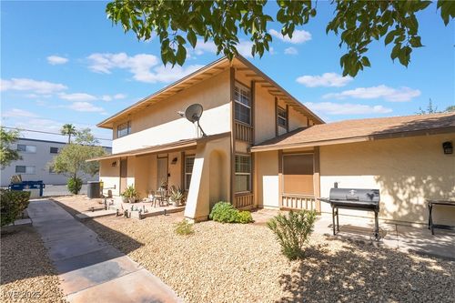 unit-2-1407 Dorothy Ave, Las Vegas, NV, 89119-6425 | Card Image