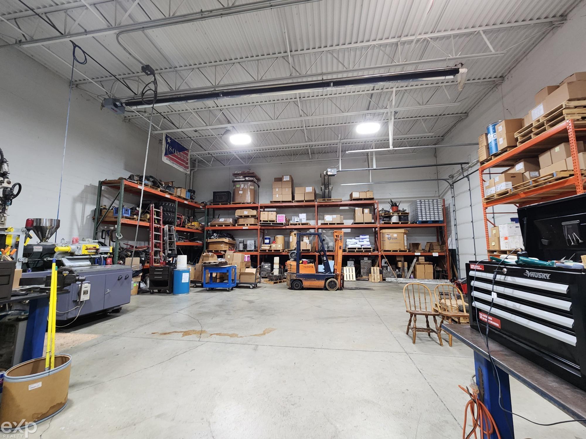 Business Opportunity in Chesterfield Township 4