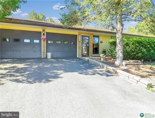 5132 Liberty Ln, Schnecksville, PA, 18078-2632 | Card Image