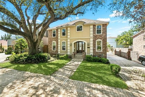 5876 Fleur De Lis Dr, New Orleans, LA, 70124-1110 | Card Image