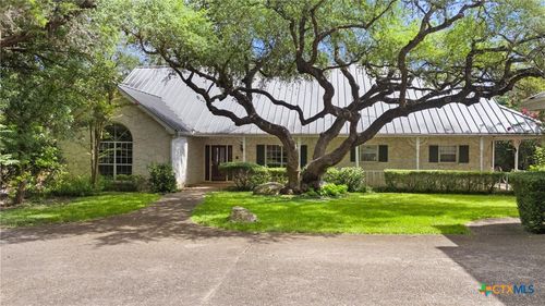 1731 Riada Dr, New Braunfels, TX, 78132-3277 | Card Image
