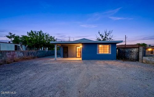 737 Delhi Dr, Socorro, TX, 79927-4223 | Card Image