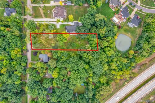 3459 Hazelton Ave, Rochester Hills, MI, 48307-5010 | Card Image