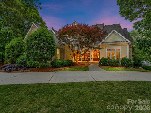 7510 Seton House Ln, Charlotte, NC, 28277-4513 | Card Image