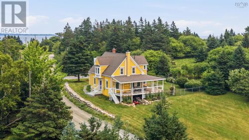 1127 Feltzen Rd South, Feltzen South, NS, B0J2X0 | Card Image