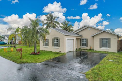 24920 Sw 127th Ct, Homestead, FL, 33032-9095 | Card Image