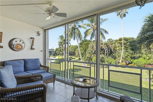 apt-d8-215 Cypress Way E, NAPLES, FL, 34110-1271 | Card Image