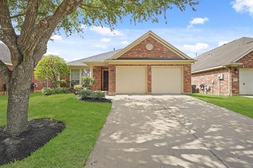 13003 Castlewind Ln, Pearland, TX, 77584-6787 | Card Image
