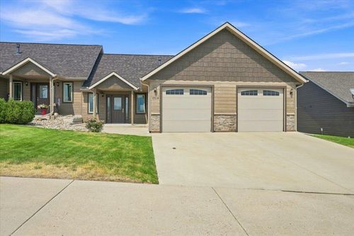 7714 Duke Pkwy, Spearfish, SD, 57783-8675 | Card Image