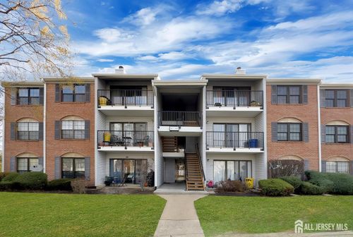 479 Danbury Ln, East Brunswick, NJ, 08816-5119 | Card Image