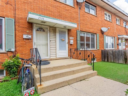 2526 Rose St, Franklin Park, IL, 60131-3325 | Card Image