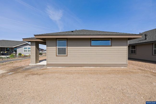 2522 Nw Redwood Cir, House other with 1 bedrooms, 2 bathrooms and null parking in Redmond OR | Image 5