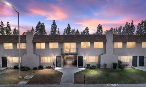 5101 Hunter Ave, Bakersfield, CA, 93309-3093 | Card Image