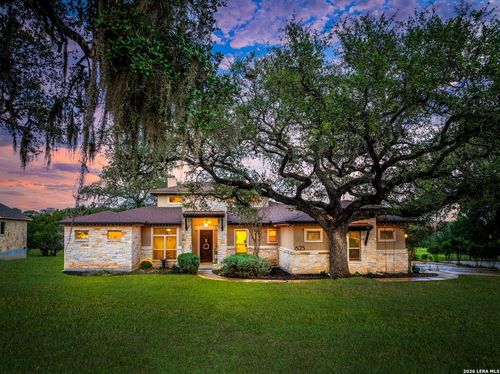 625 Haven Point Loop, New Braunfels, TX, 78132-4336 | Card Image