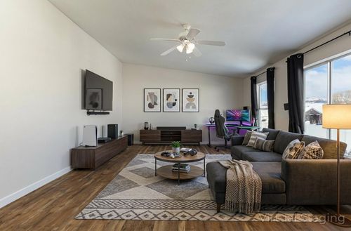 632 S Hillside Dr, Kanab, UT, 84741-3811 | Card Image