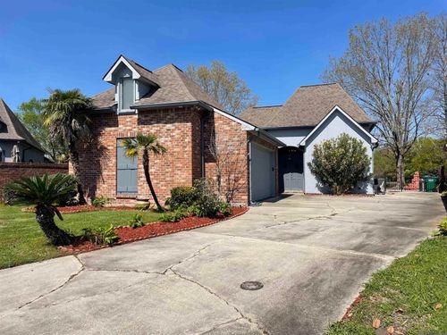 6460 Patio Ct, Gonzales, LA, 70737-8509 | Card Image