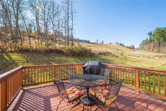 1123 Linden Vue Dr, Townhouse with 3 bedrooms, 3 bathrooms and 2 parking in Canonsburg PA | Image 27