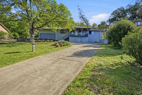 19004 Deer Hill Rd, Hidden Valley Lake, CA, 95467-8150 | Card Image