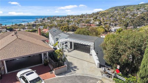 405 Blumont St, Laguna Beach, CA, 92651-2342 | Card Image
