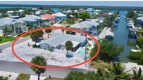 310 Madison Ct, FORT MYERS BEACH, FL, 33931-3642 | Card Image