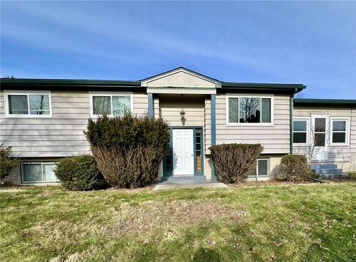 31 Beecher Ct, Leechburg, PA, 15656-8504 | Card Image