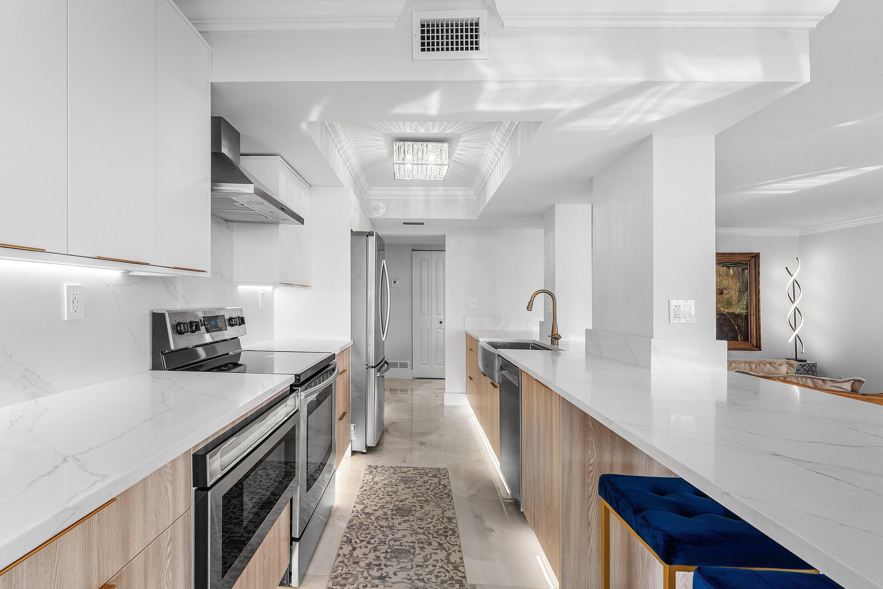 Residential Lease in Singer Island 4