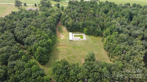 2190 W Memorial Hwy, Union Grove, NC, 28689-9265 | Card Image