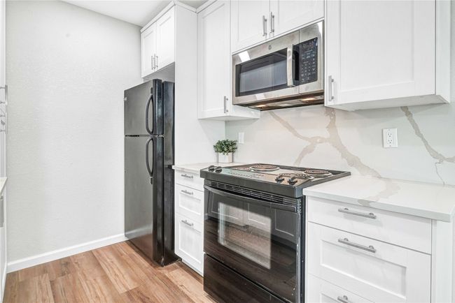 APT-203 - 4452 Chaha Rd, Condo with 2 bedrooms, 2 bathrooms and null parking in Garland TX | Image 7