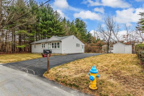 11 Pacific Blvd, Nashua, NH, 03062-3511 | Card Image