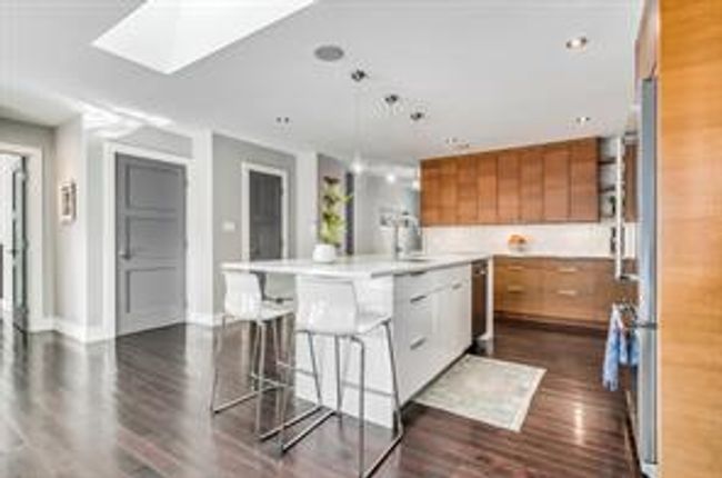 13 Mayfair Rd Sw, House detached with 5 bedrooms, 3 bathrooms and 2 parking in Calgary AB | Image 8