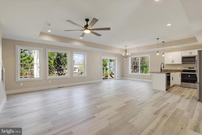 6512 Pullhook Ln, House other with 3 bedrooms, 2 bathrooms and null parking in FAYETTEVILLE PA | Image 6