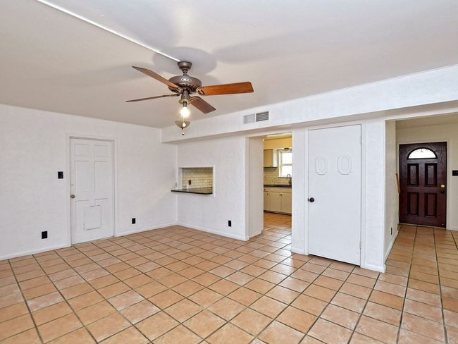 1 - 1804 Sylvan Dr, House other with 3 bedrooms, 2 bathrooms and 2 parking in Austin TX | Image 9