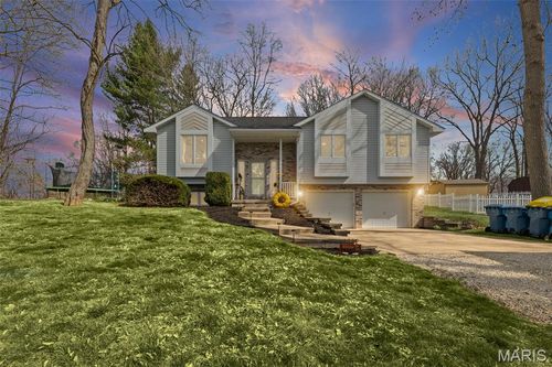 1382 Biscay Dr, Edwardsville, IL, 62025-5103 | Card Image