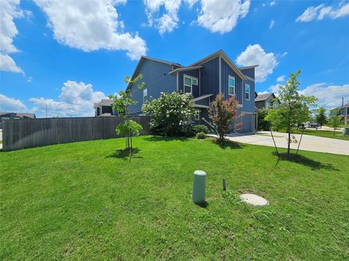 12113 Short Leaf Path, Del Valle, TX, 78617-2055 | Card Image