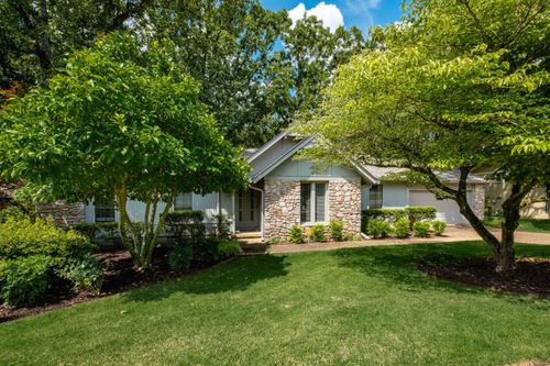 3320 Breckenridge Dr, Little Rock, AR, 72227-2136 | Card Image