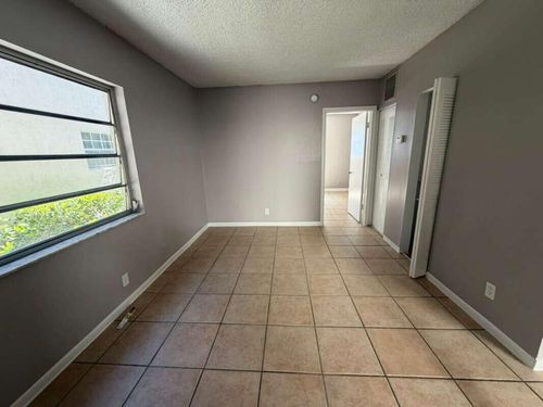 19-610 Ne 1st Avenue, Fort Lauderdale, FL, 33304 | Card Image