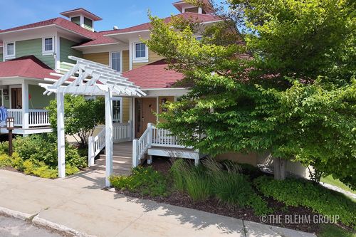 704-12069 Mountain Top Cir, Thompsonville, MI, 49683 | Card Image