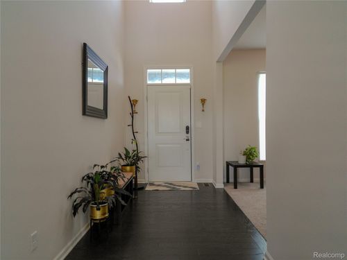 2736 Saltsprings Dr, Saline, MI, 48176-1815 | Card Image
