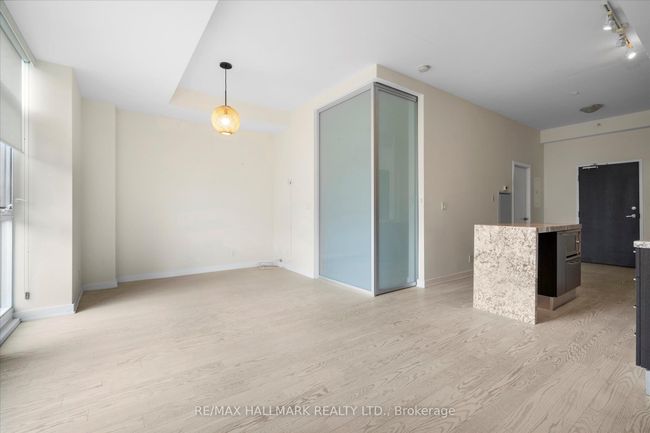 203 - 2 Bellefair Ave, Condo with 1 bedrooms, 1 bathrooms and 1 parking in Toronto ON | Image 7