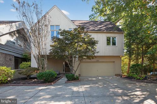 2031 Beacon Pl, RESTON, VA, 20191-4843 | Card Image