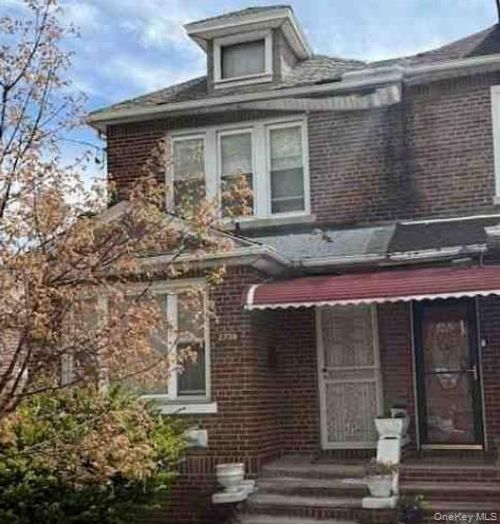 2738 Tenbroeck Ave, Bronx, NY, 10469-5325 | Card Image