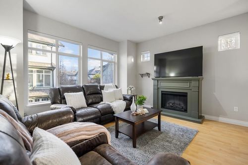 1-8726 159 St, Surrey, BC, V4N0A8 | Card Image