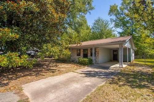 10 Compass Point St, Sherwood, AR, 72120-1630 | Card Image