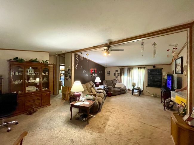 2135 Hillview Dr, Home with 3 bedrooms, 3 bathrooms and 2 parking in Princeton IL | Image 14