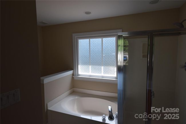 9228 Old Barnette Pl, House other with 3 bedrooms, 3 bathrooms and null parking in Huntersville NC | Image 14