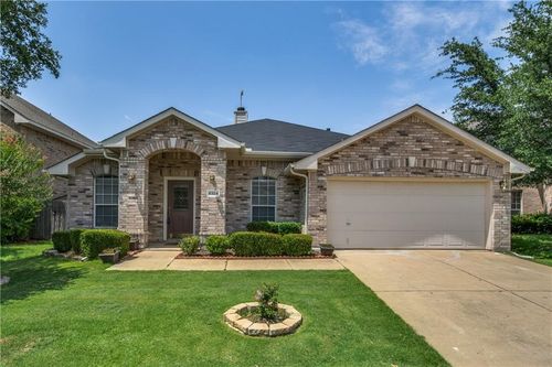 9324 Harrisburg Ln, McKinney, TX, 75071-6034 | Card Image