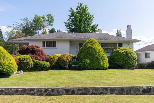 4097 Sunnycrest Drive, North Vancouver, BC, V7R3E6 | Card Image