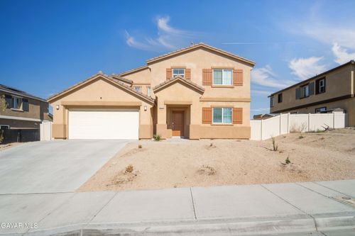 38218 Chapelle St, Palmdale, CA, 93552-3350 | Card Image